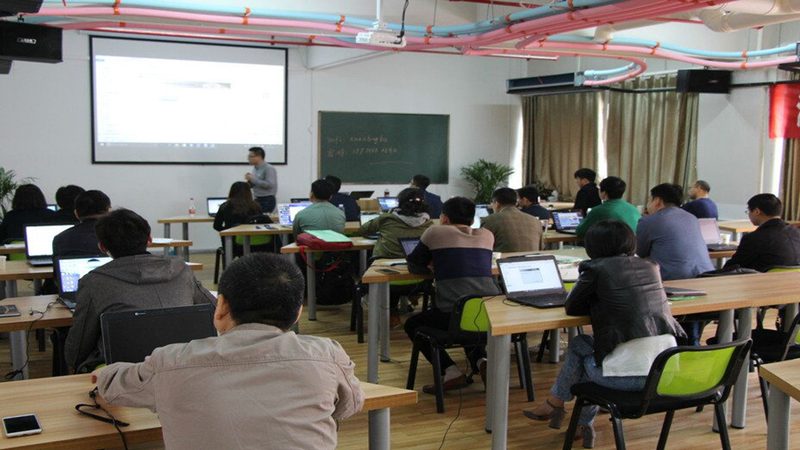 成人高考网上报名入口：揭秘成人教育报名流程