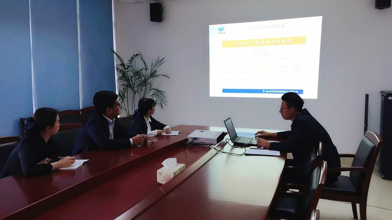 研究生培训网课与面授：两种学习方式的优劣势分析